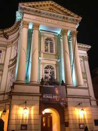 Estatetheater